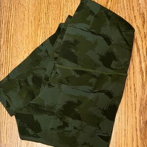 Colorfulloaka Camouflage Green Leggings